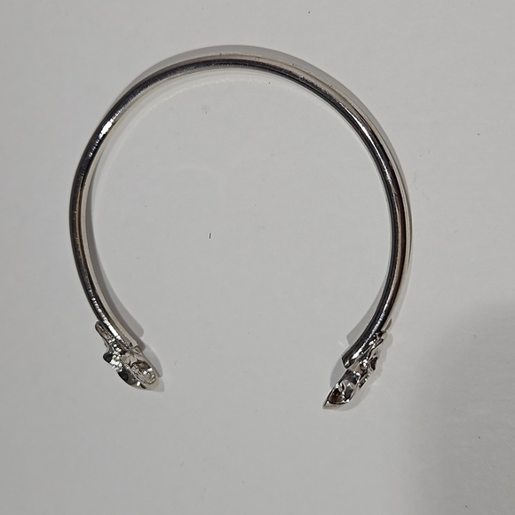 3 PIRATE SKULL Silvertone & Goldtone Bangle Bracelets - Picture 5 of 9